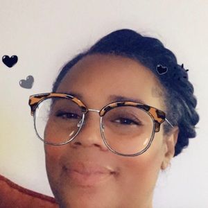 Meet your Posher, Gwen